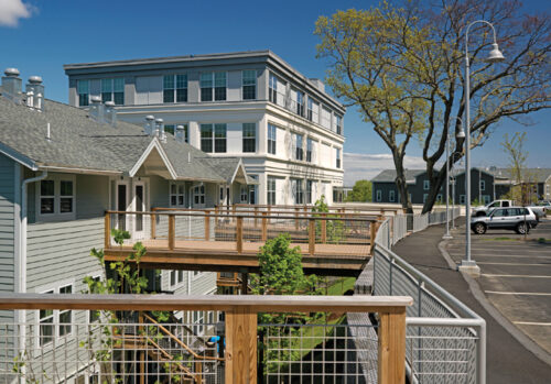 147 Essex Pond View Village Gloucester